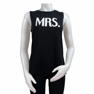 😘💍Modern Lux "Mrs." Graphic Tank Top💍😘